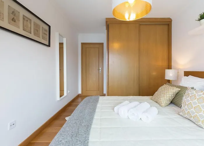 Host Wise * بورتو