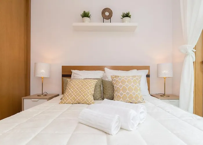 Host Wise * Πόρτο