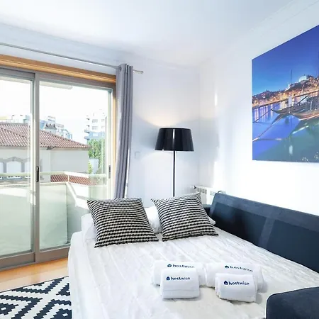 Host Wise Apartmán Porto